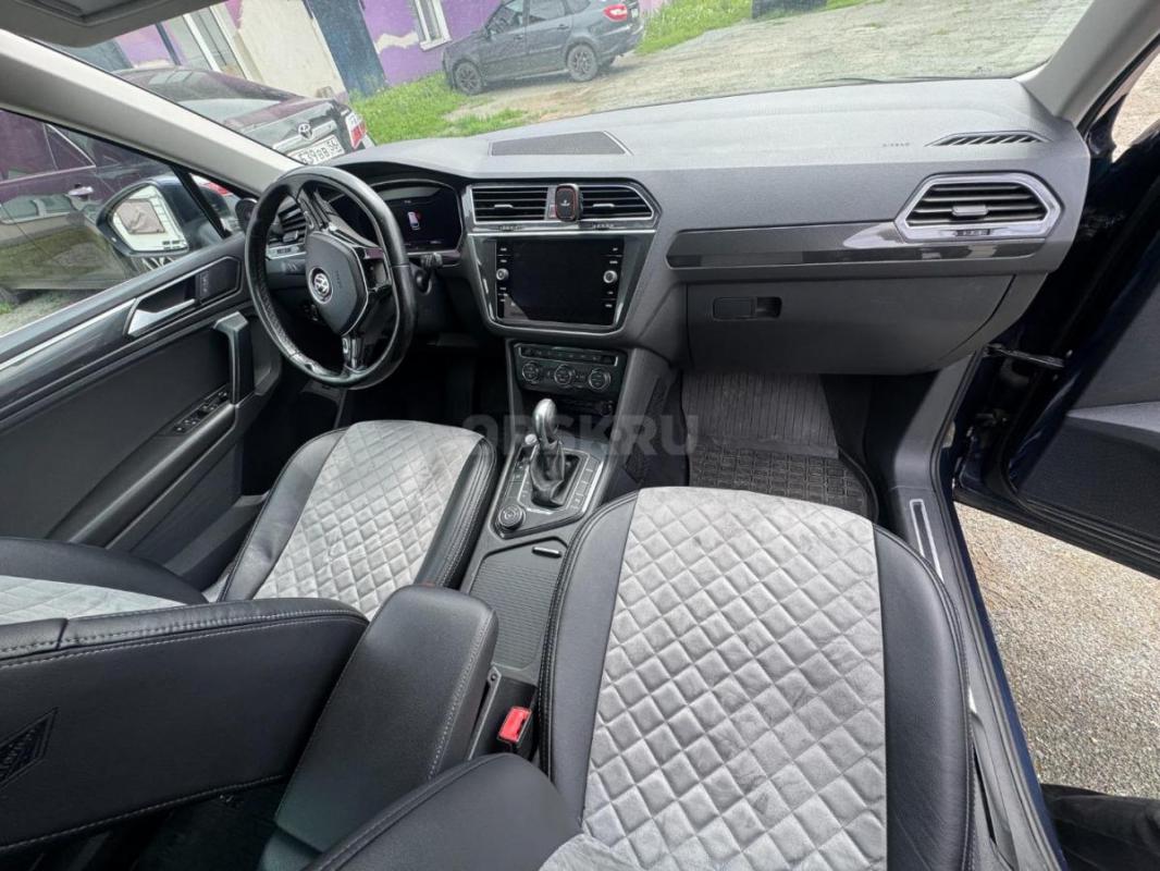 Продам Volkswagen TIGUAN (Тигуан) 
1 хозяин, ДИЗЕЛЬ - нет проблем с заправкой. - Орск