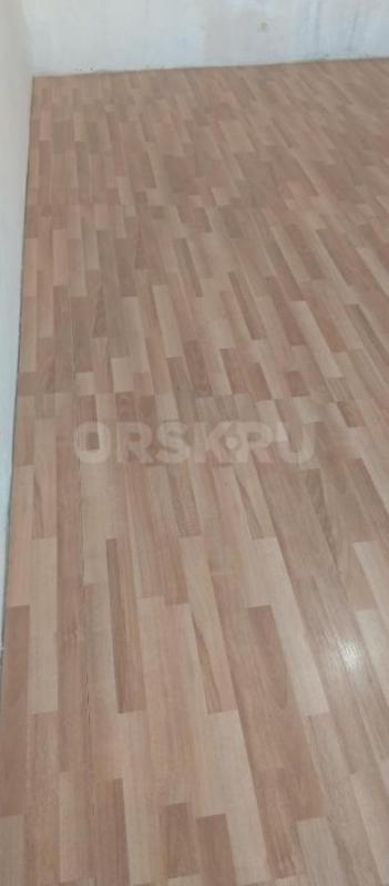 Продам бу ламинат в хорошем состоянии 560см*302см почти 17кв. - Орск