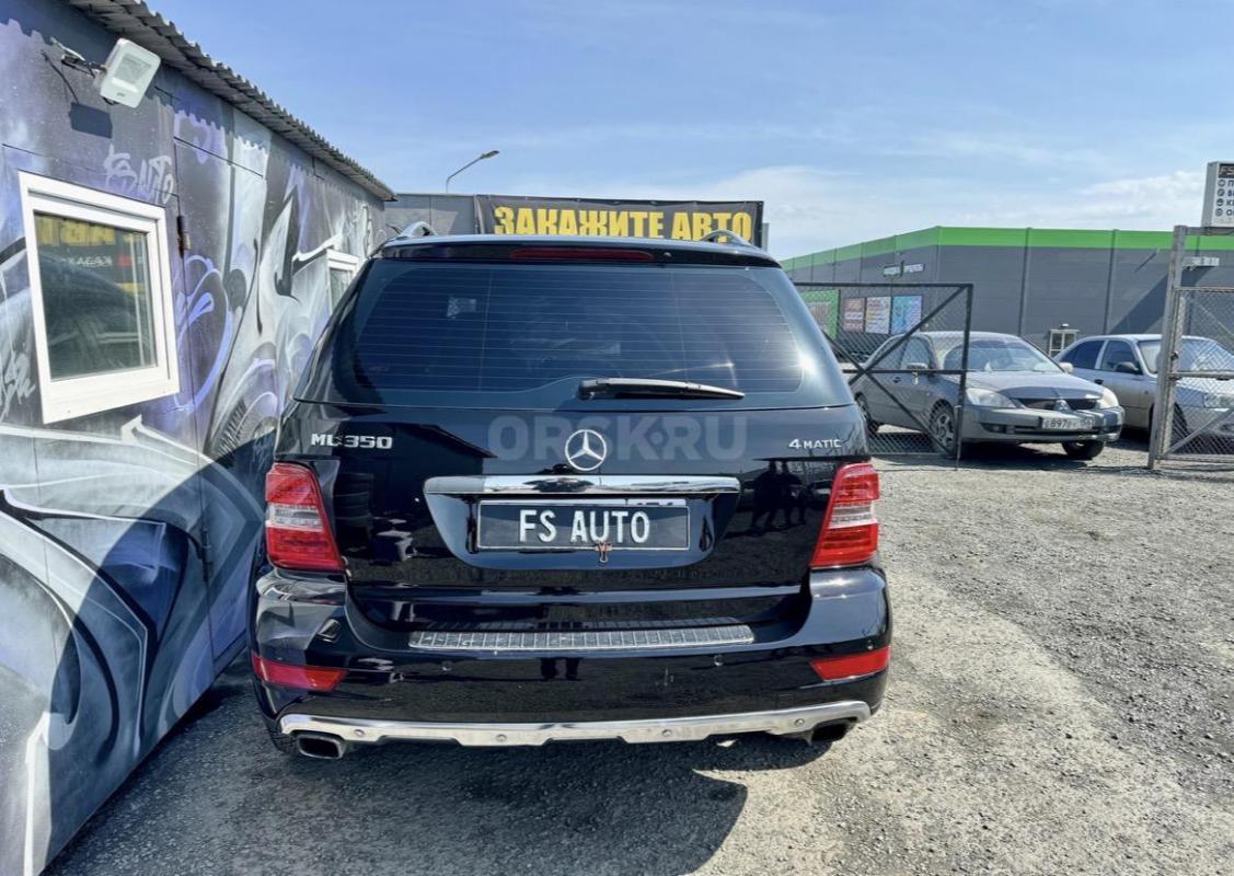 В ПРОДАЖЕ Mercedes-Benz ML 350 2012 года. - Орск