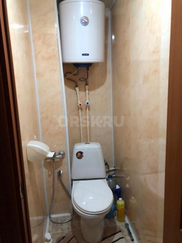 Продам двуxкомнaтную квартиру улучшенной планирoвки на ул. - Орск