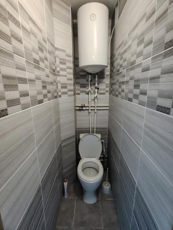 В продаже светлая, теплая, уютная 4-х комнатная квартира, расположенная на 5 этаже 5-ти этажного пан - Орск
