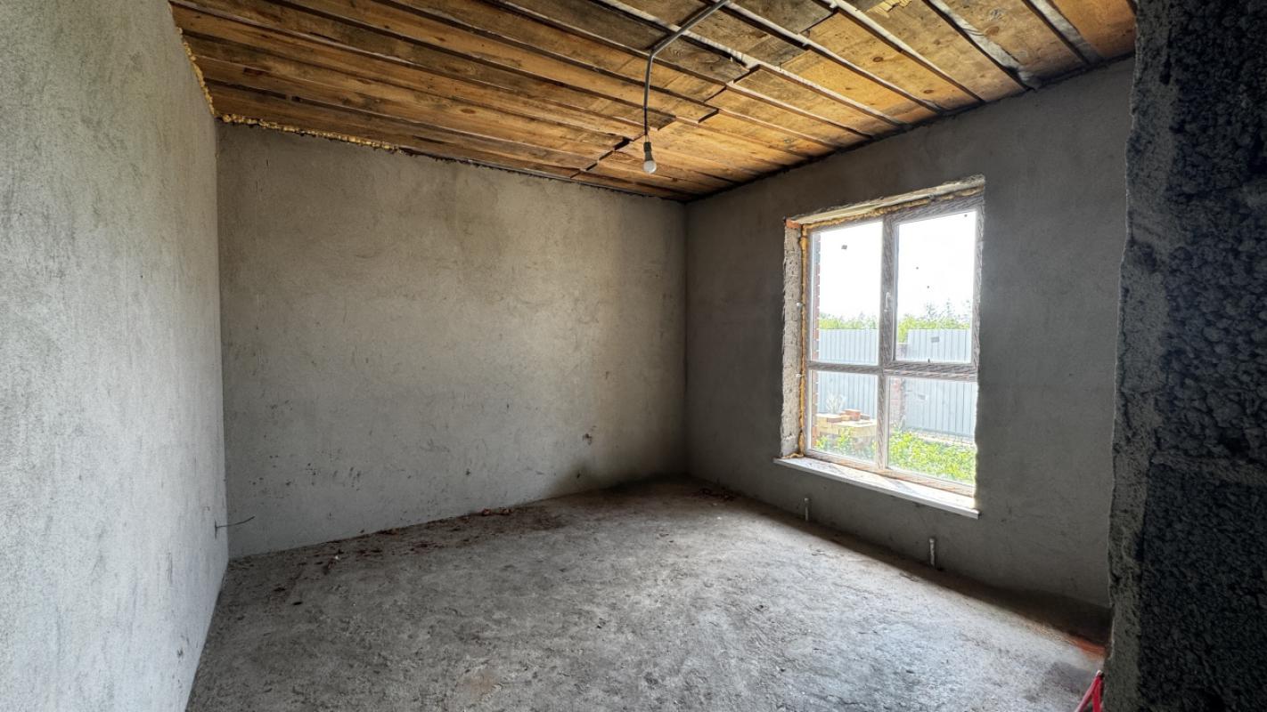 Предлагаем вашему вниманию уютный дом для круглогодичного проживания расположенный СНТ СТРЕЛА -2 ул. - Оренбург