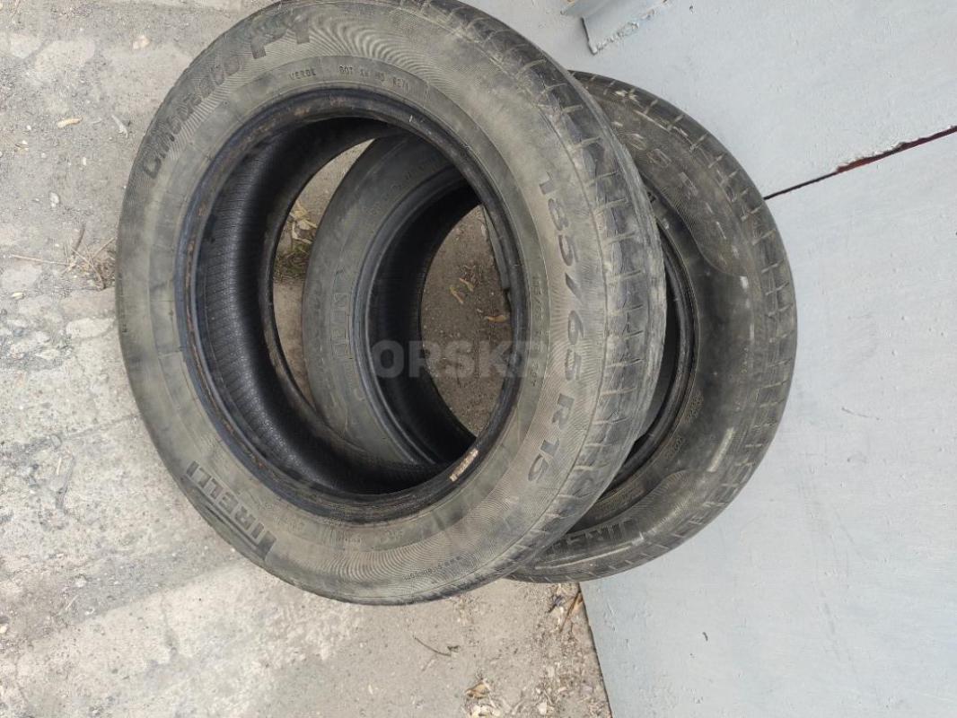пирелли 185/65R15 за 2шт ,,есть латка на одной шине - Новотроицк