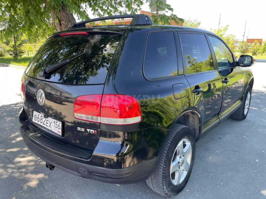 Продам  Volkswagen Touareg 2.5 дизель, автомат. - Орск