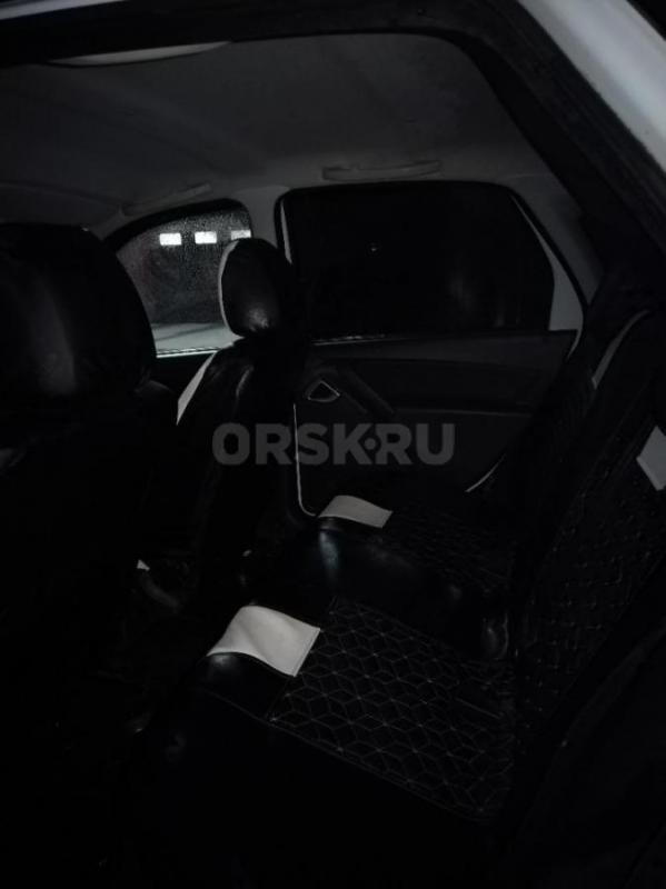 Семейный авто в отличном состоянии!!! - Орск