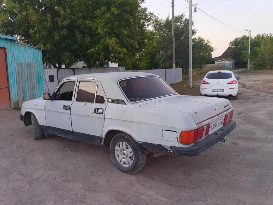 Продам Волгу, на ходу, резина хорошая, кузов местами с гнильцой, документы в порядке! - Орск