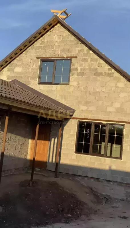 Продается дом 2в1 🏡🏠Лучшее и уникальное предложение по вкусной цене!🏠 Дом (жилой, черновой) + 🏡 дом - Оренбург