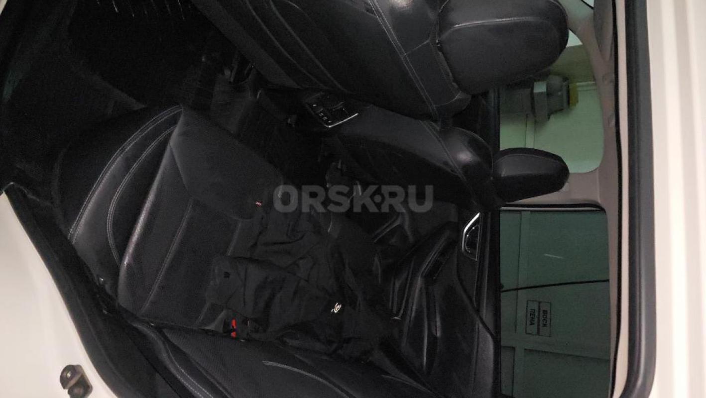Продам Subaru Forester 2018 декабрь, один хозяин, не бита, по кузову вся целая - Орск