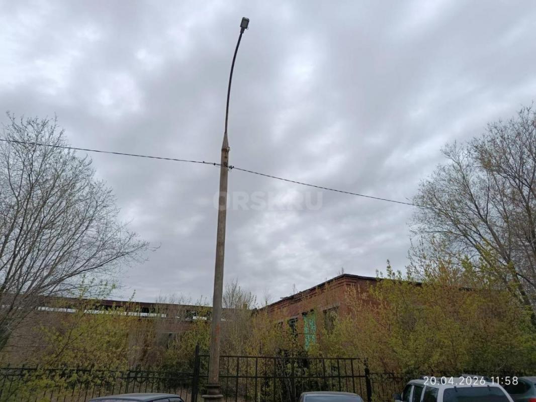 Продам нежилые помещения площадью до 2800 кв. - Орск