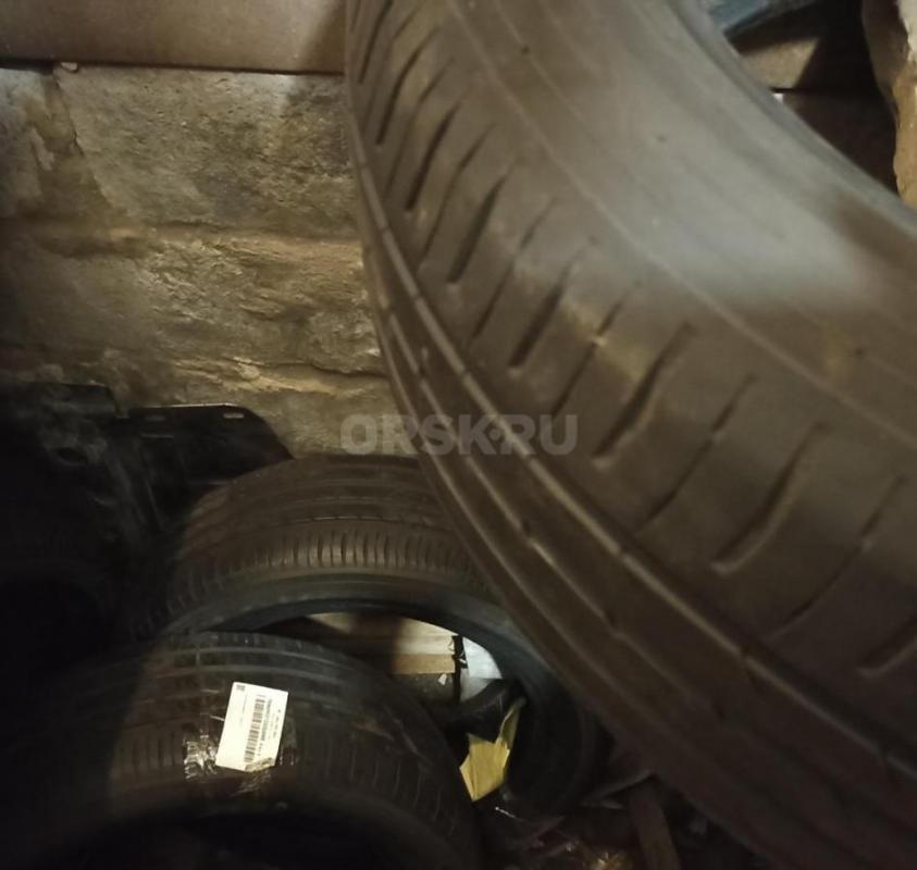 Продам лето r18 шины Япония Toyo 215-55-18 отличное состояние  4 шт  -19 000 р. - Орск