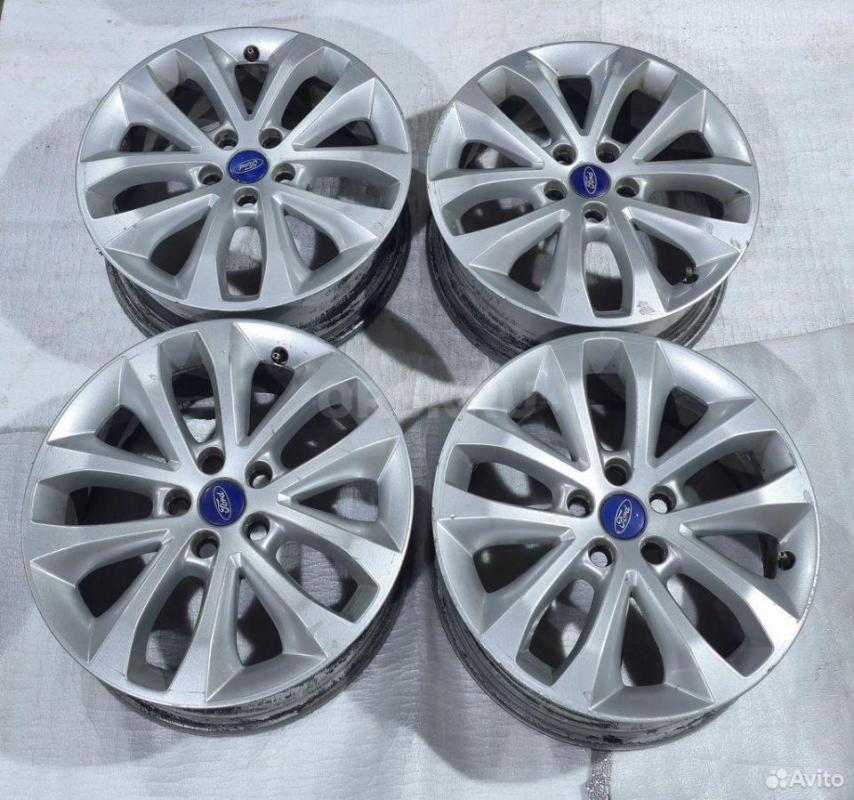 Продам лето r18 шины Япония Toyo 215-55-18 отличное состояние  4 шт  -19 000 р. - Орск