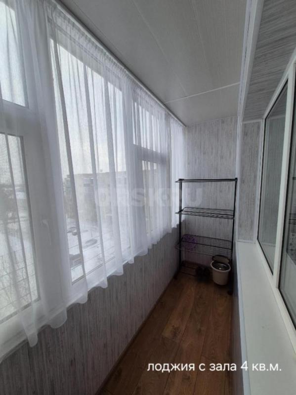 Продам 3 комнатную квартиру на 5 этаже 6 этажного дома, 6 этаж- технический, в квартире сделан ремон - Орск