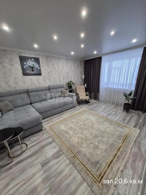 Продам 3 комнатную квартиру на 5 этаже 6 этажного дома, 6 этаж- технический, в квартире сделан ремон - Орск