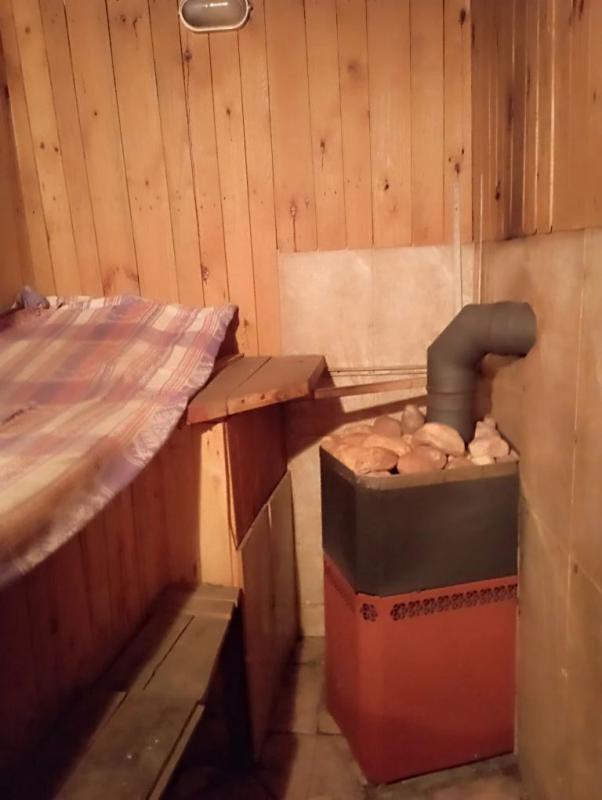 Продам финский дом по улице 1-е Мая (во время наводнения вода не доходила). - 