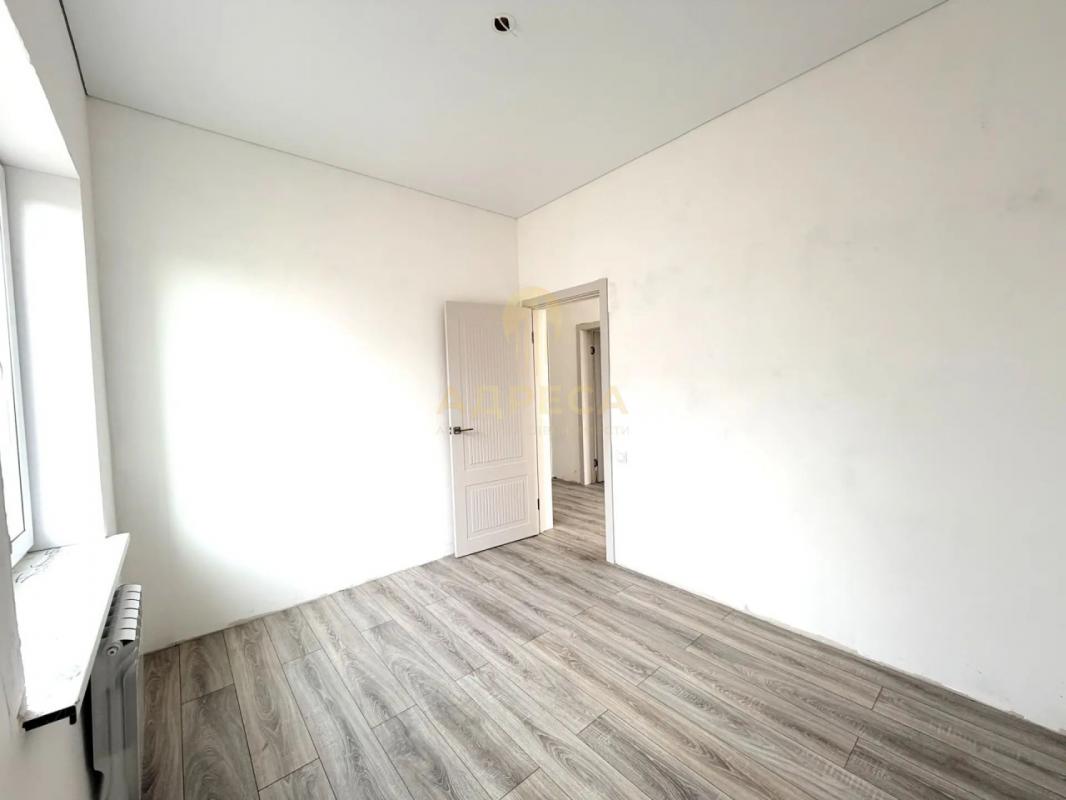 Продается дом завершенного строительства и введенный в эксплуатацию 100,7 кв. - Карачи