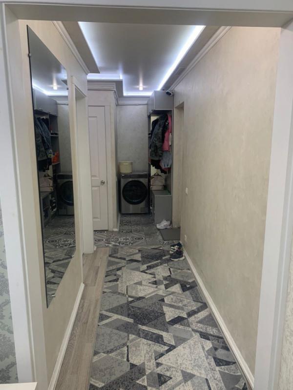 Продается уютная 4-комнатная квартира в Орске, микрорайон Новый город, ул. - Орск