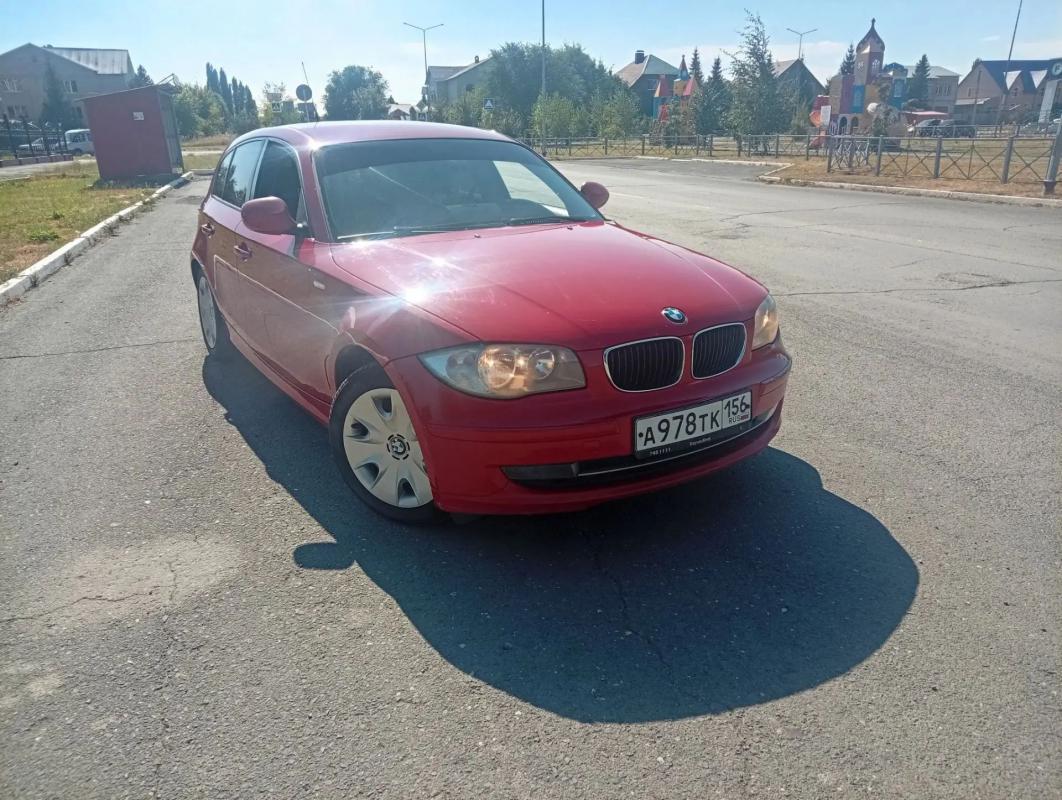 В продаже BMW 1 серии, технически исправный автомобиль, за 4 года владения ни разу не подводил, идеа - Гай