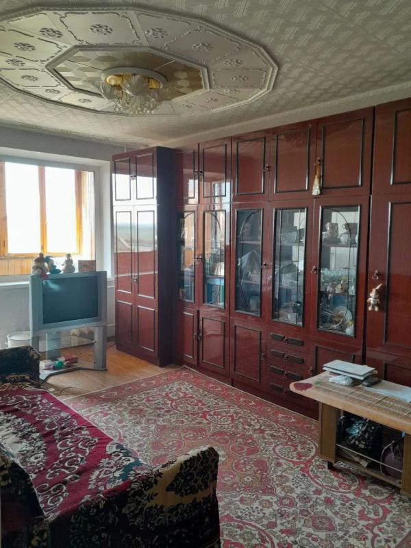 Продам 2-х комнатную квартиру улучшенной планировки на 8- м этаже в г Новотроицке по ул. - Новотроицк