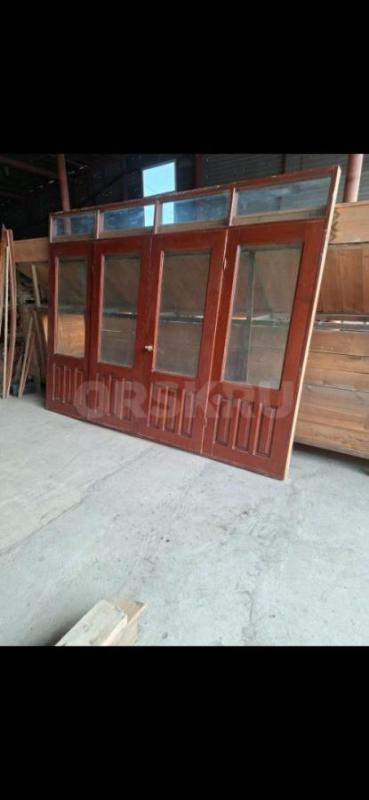 Продам две одинаковые створки ворот, красивый дизайн, на каждом по две двери, кому надо, надо это вс - Орск