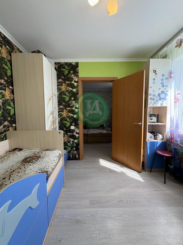 Продам 4-х комнатную квартиру по адресу: Комарова дом 16, район 240-й квартал, общей площадью 60,8 к - Орск