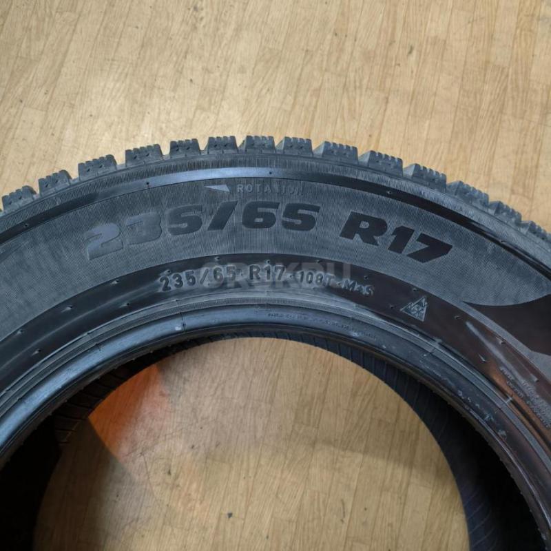 Продам зимнию резину FORMULA ICE.235/65. - Орск