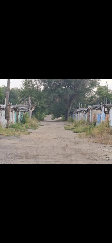 Продам гараж срочно на строительном техникуме. - Новотроицк