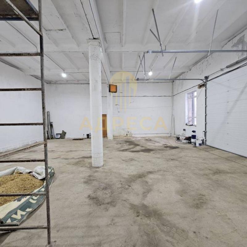Продам капитальное отапливаемое здание площадью 190,2 м2 на ул. - Оренбург