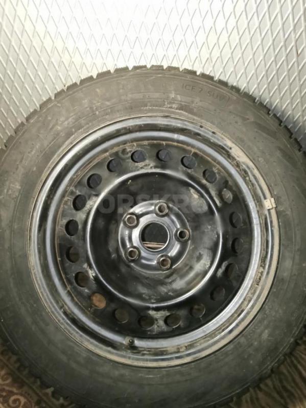 Продам комплект шипованной резины новая IKON TYRES CHARACTER ICE 7SUV 2025г. 215/60г17 на штампах 5* - Гай
