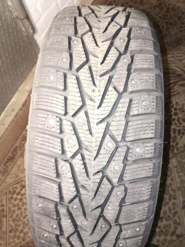 Продам комплект шипованной резины новая IKON TYRES CHARACTER ICE 7SUV 2025г. 215/60г17 на штампах 5* - Гай