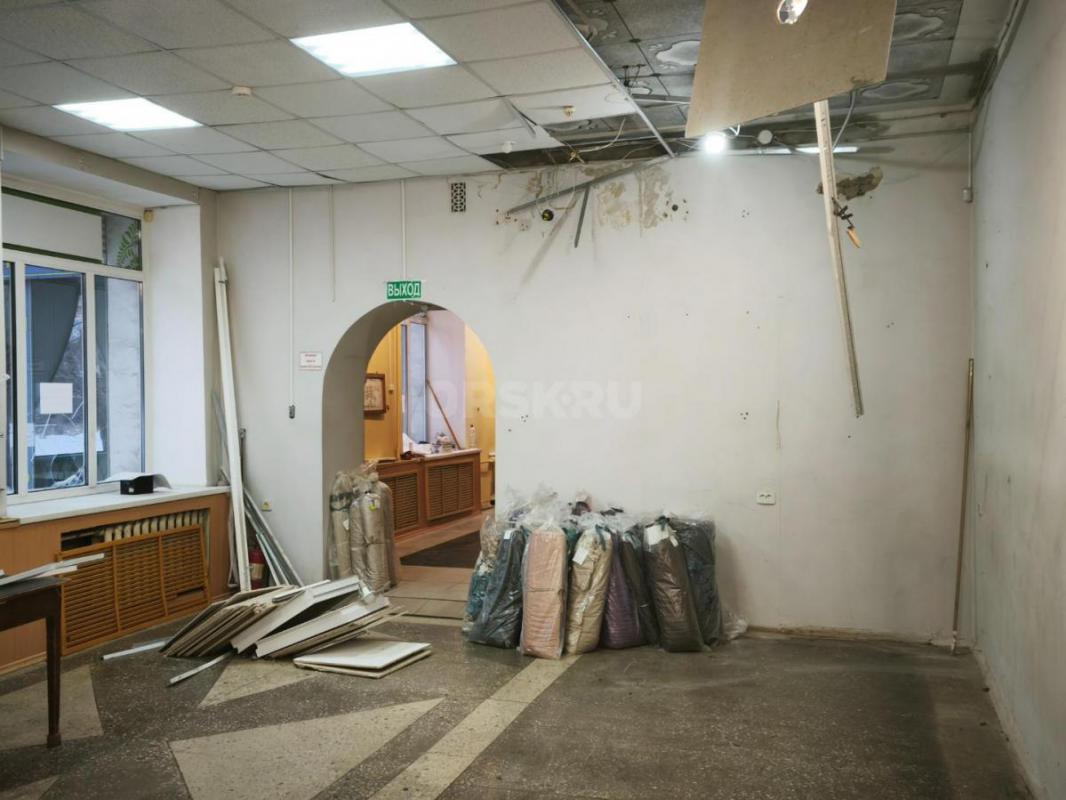 Сдам часть помещения площадью 45 кв. - Орск