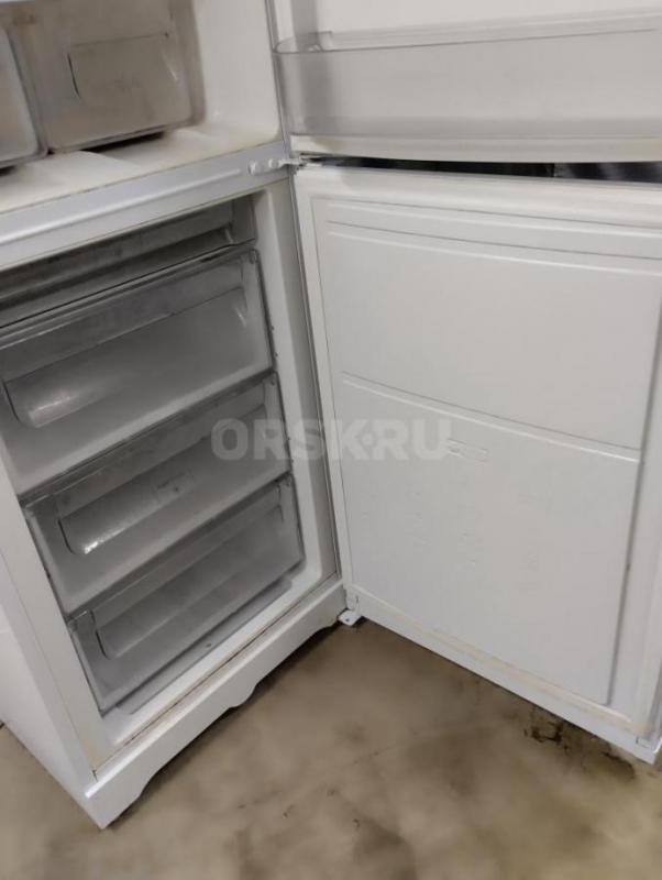 Продам холодильник Аристон RMBA 1200. - Новотроицк
