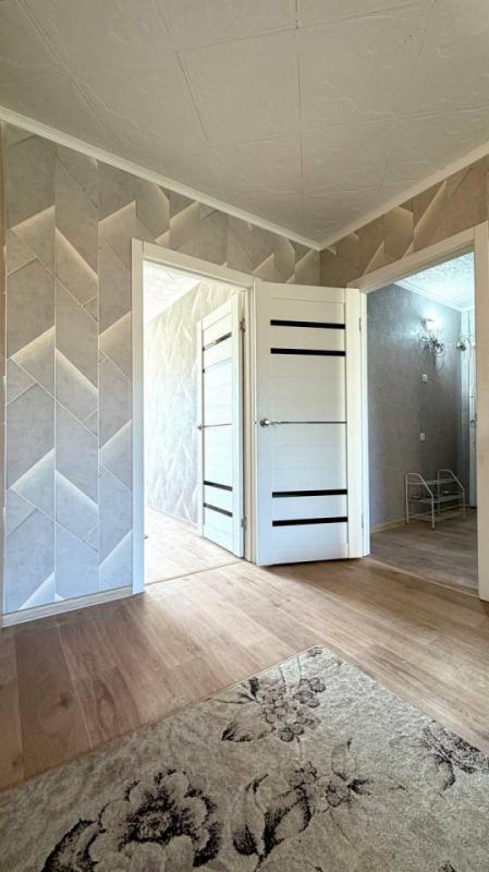Продается двухкомнатная квартира, общей площадью 43,5 кв. - Орск