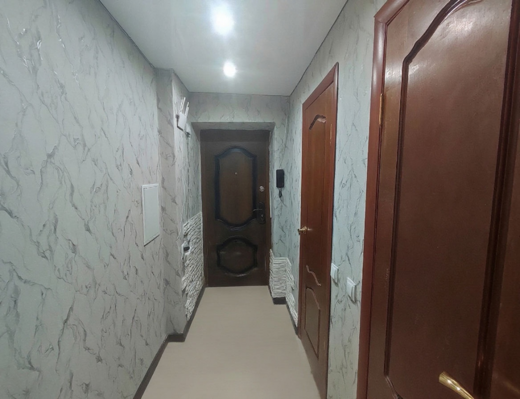 🔥 Срочно! 2‑комнатная квартира в центре Новотроицка — заезжай и живи!


📍 Ул. - 