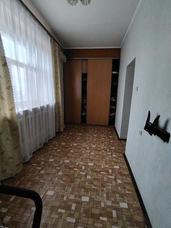 Продается просторный дом в экологически чистом, спокойном районе ОЗТП. - Орск