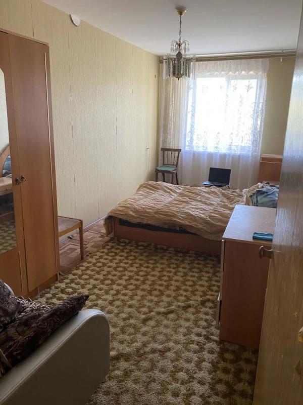 Продам 2х комнатную квартиру ул Зеленая 35-3 этаж, окна пластик, сантехника поменяна, окна выходят н - Новотроицк