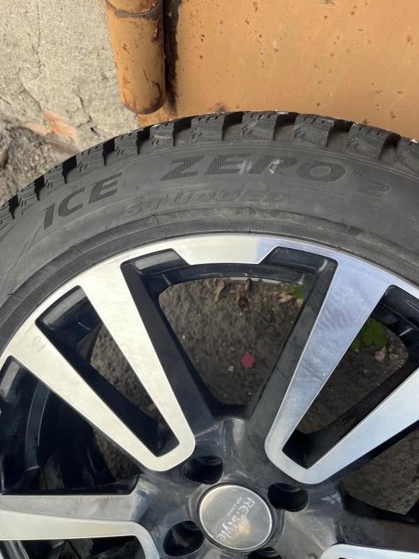 Продам колеса Pirelli ICE ZERRO 2, 205/50 R17 в идеальном состоянии. - Новотроицк
