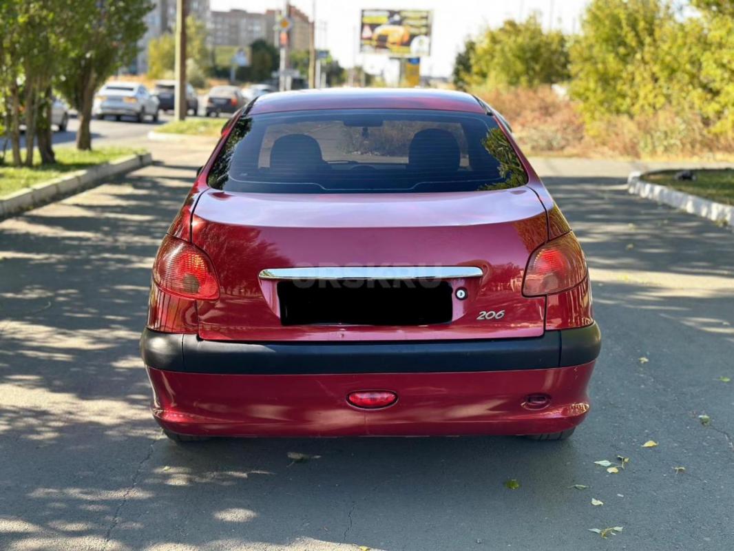 Продам надежный Peugeot 206 (2008 год)
 экономичный, живой  авто

⦁ Техническое состояние: Двигат - Орск