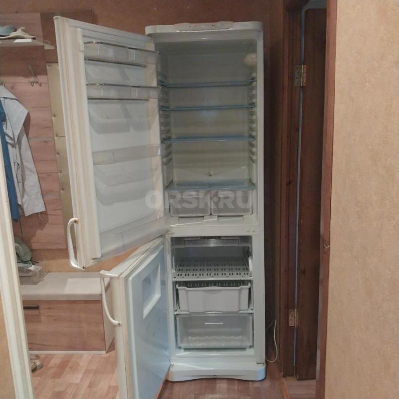 Продам пылесос Bosch serie 2 в хорошем рабочем состоянии б/у 1 год за 3000руб. - Орск
