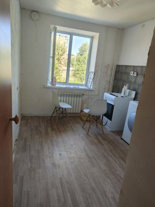 Продам 2-к квартиру по ул. - Орск