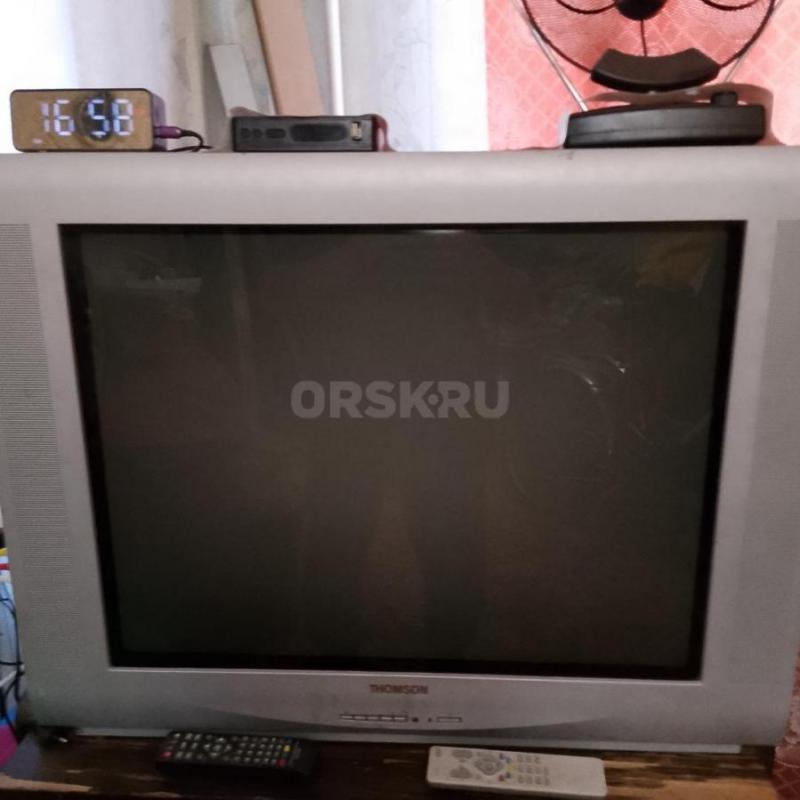Продам телевизор Thomson 72см. - Орск