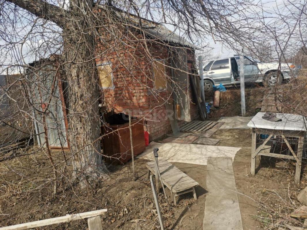 Продам сад СНТ пенсионер рядом озеро песчаное, остановка 2я садовая, есть наслаждения - Орск
