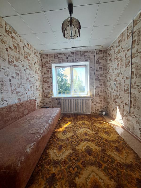 Продаётся тёплая просторная 3-комнатная квартира общей площадью 60 кв. - Оренбург