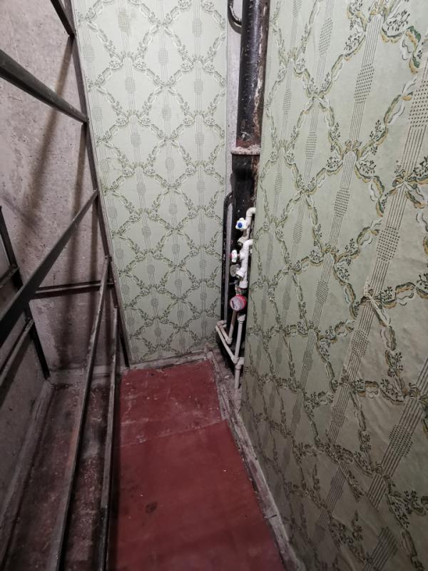 Продам 4 комн. - Орск