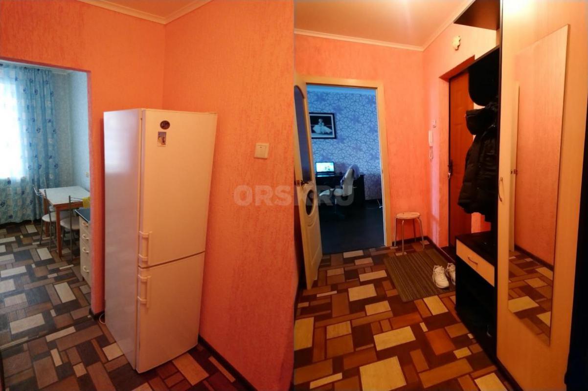 Продам 2х-комнатную квартиру улучшенной планировки по улице Олимпийская в 9-ти этажном доме на 6 эта - Орск