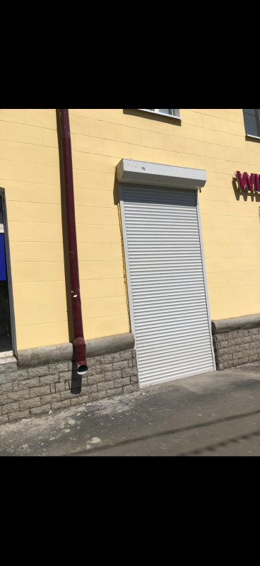 Сдаётся помещение под любой вид деятельности в центре города на Парковой площади , цена 700 руб за к - Новотроицк