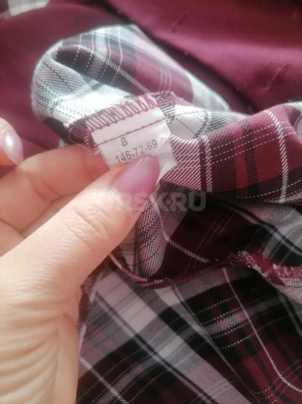 Продам за шоколадку костюм для школы - юбка и жакет рост 146-152. - Орск