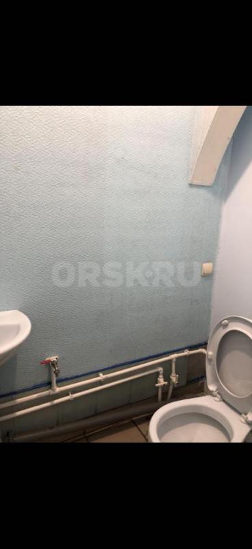 Сдаётся помещение 65 м2 под любой вид деятельности в центре города на Парковой площади, цена 700 руб - Новотроицк