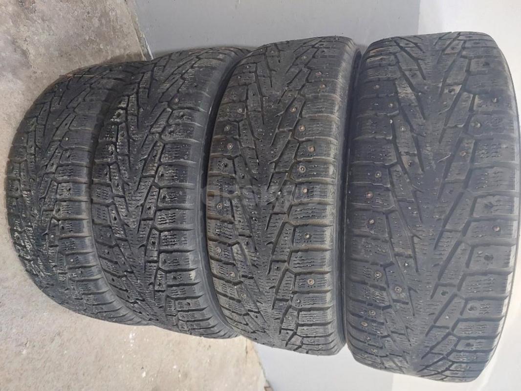 Шины зимние Nokian Nordman 7 SUV 225 55 R18, год 2017,индикатор на всех шинах 4,остаток шипов 30%,гр - Орск
