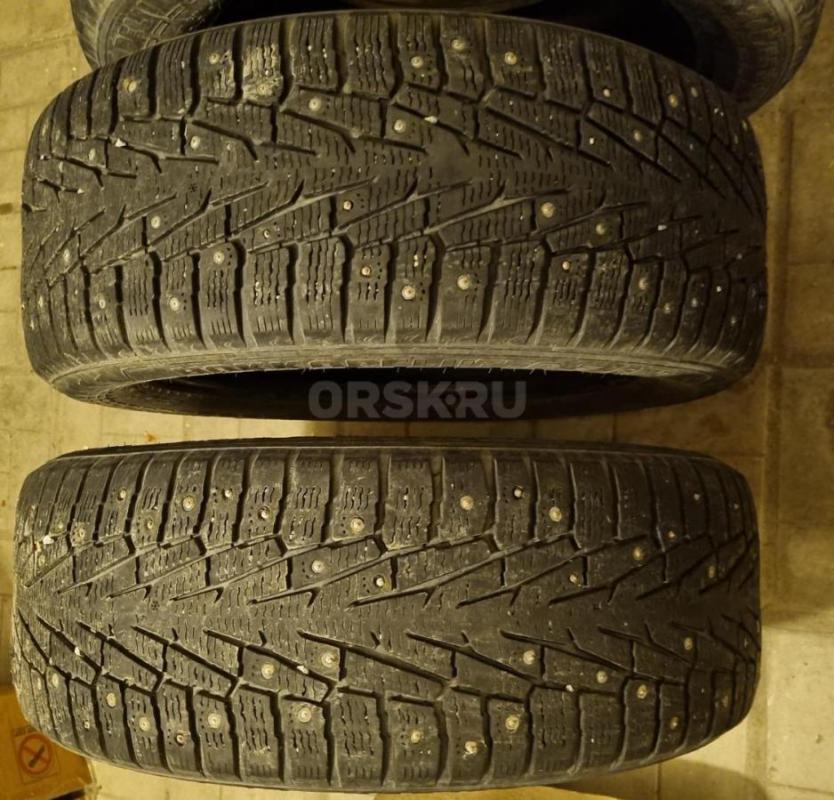 Nokian Tyres Hakkapeliitta 7  245/55R19
Шипы все (дошиповка+родные)
Не горбатые , не спускают
Ест - Орск