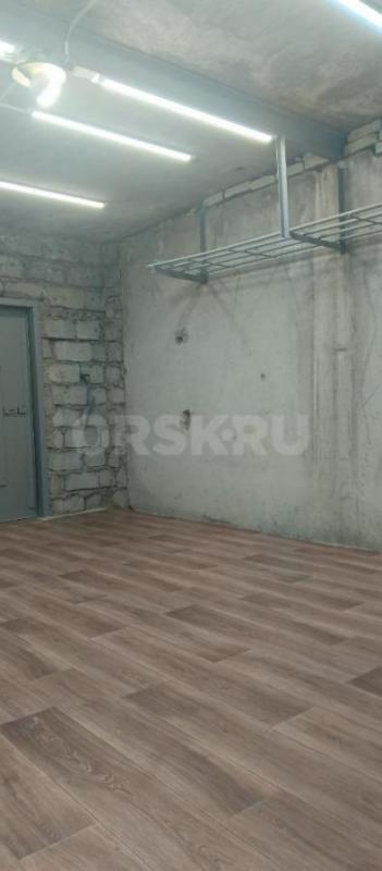 Капитальный гараж 6,5*4м район Ялтинская 101А. - Орск